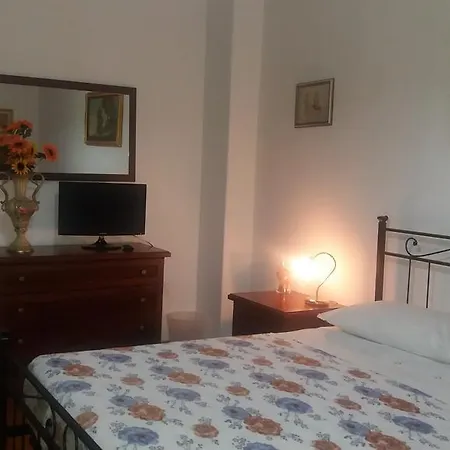 Amico Del Sole Bed & Breakfast Rome Exterior photo
